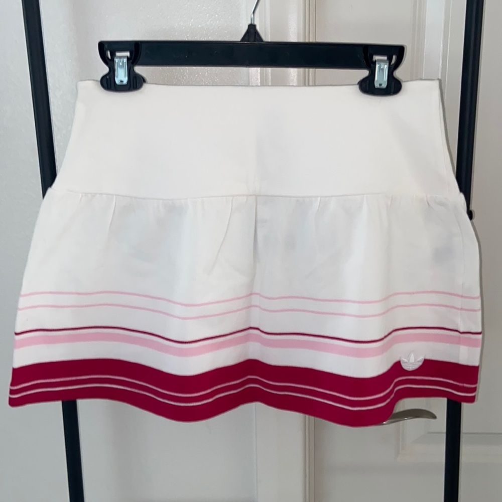 Adidas Vintage Tennis Skirt - Brand New w/Tags.  Size Small.  Pinks/White.